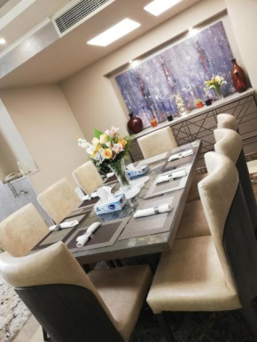 Nile Tower Agouza Apartment